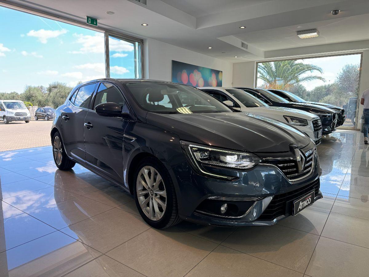 RENAULT - Mégane - Berlina 1.5 dCi EDC Energy Intens