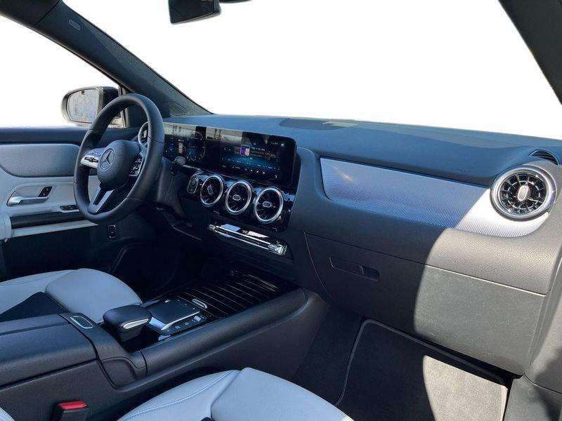 Mercedes-Benz GLA GLA-H247 2020 180 d Sport auto