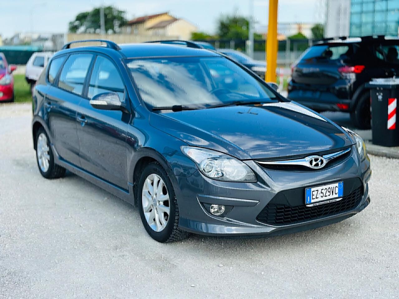 Hyundai i30 1.6 diesel 2011 Garanzia 12 mesi