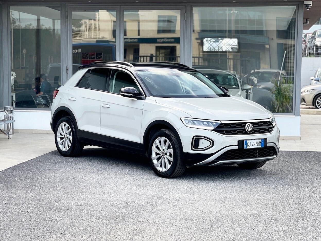 Volkswagen T-Roc 1.5 Benzina 150CV E6 Automatica - 2022