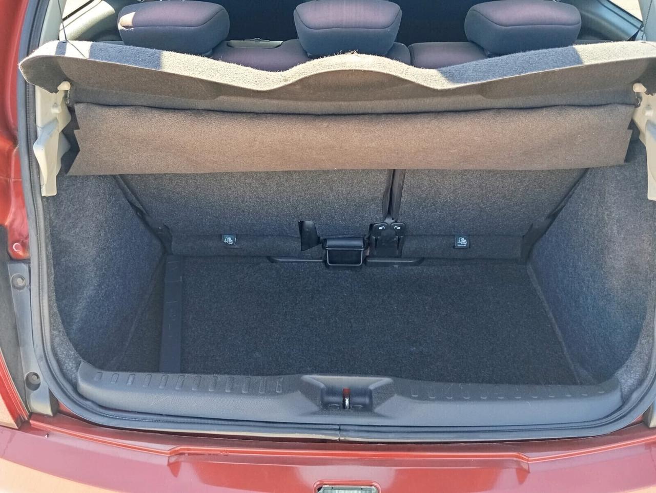 Nissan Micra 1.2 16V 3 porte n-tec