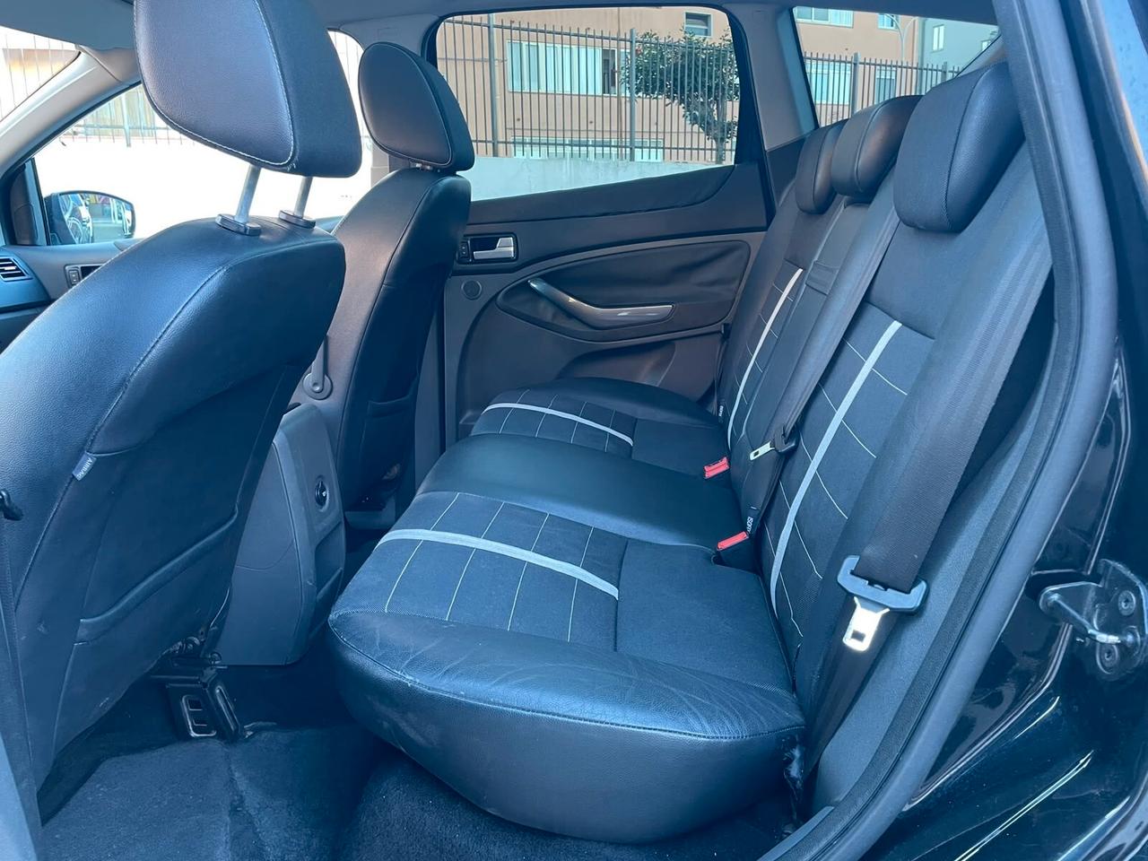 Ford Kuga 2.0 TDCi 163 CV 4WD Titanium DPF