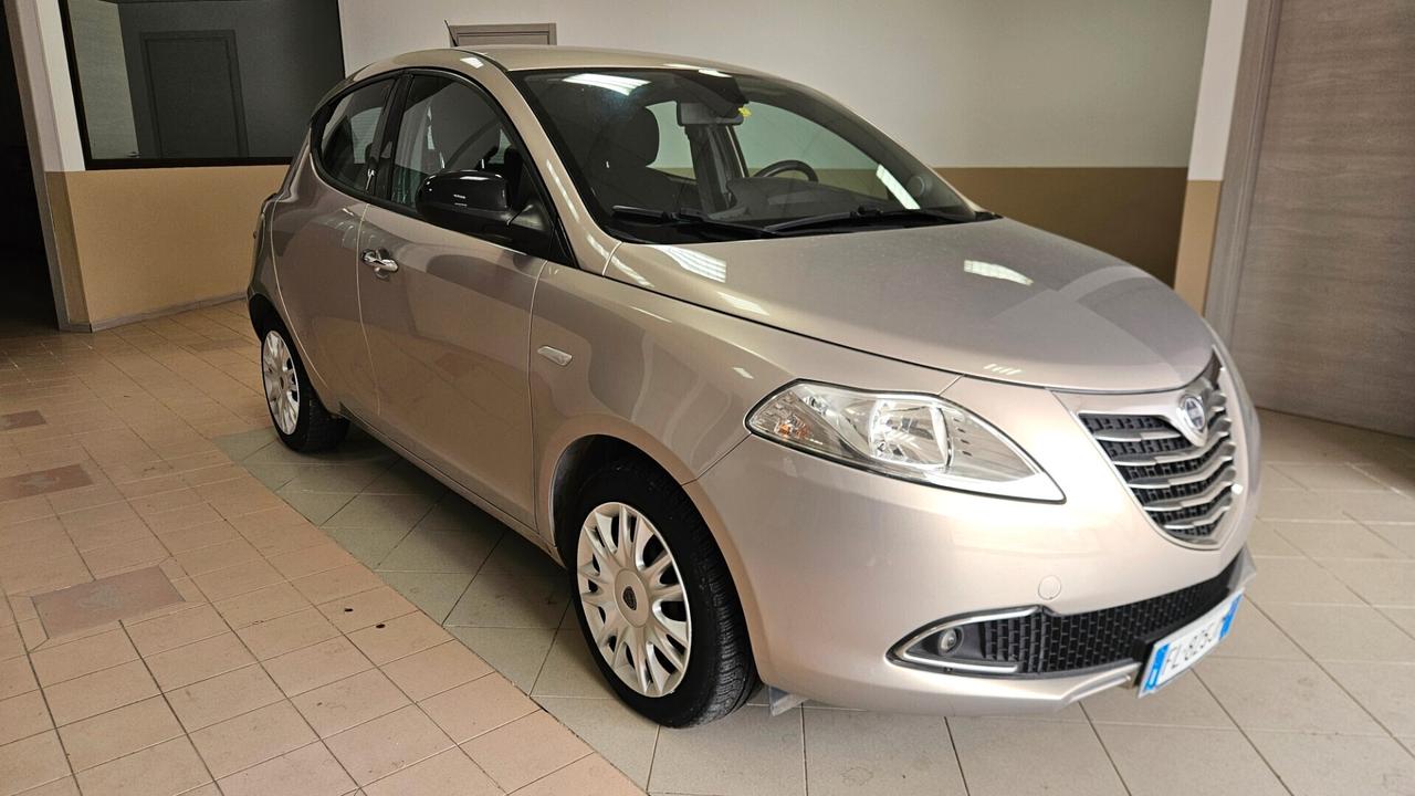 Lancia Ypsilon 1.3 MJT 16V 95 CV 5 porte S&S Gold