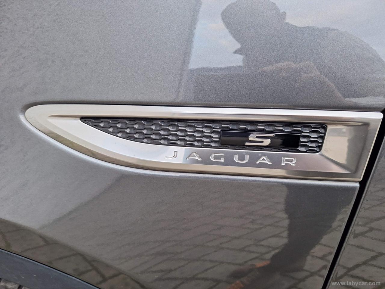 JAGUAR E-Pace 2.0D 150CV AWD aut. R-Dynamic S CAMERA PARK AUTO