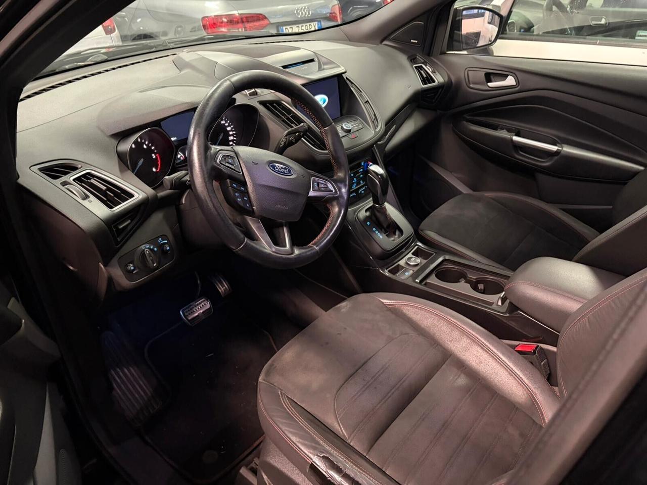 FORD KUGA 1.5 TDCI 120 CV S&S 2WD ST-Line