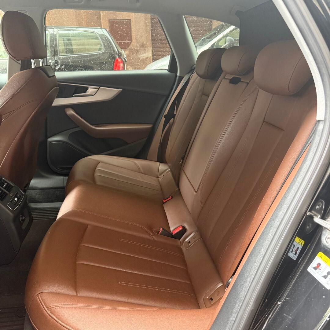 Audi A4 Avant 40 g-tron S tronic *METANO*