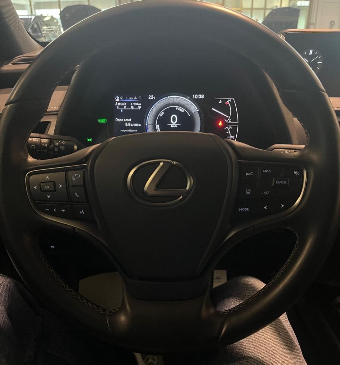 LEXUS UX 250h Hybrid Executive-BIANCO PERLA-UNICO-PROPR-RETROCAMERA