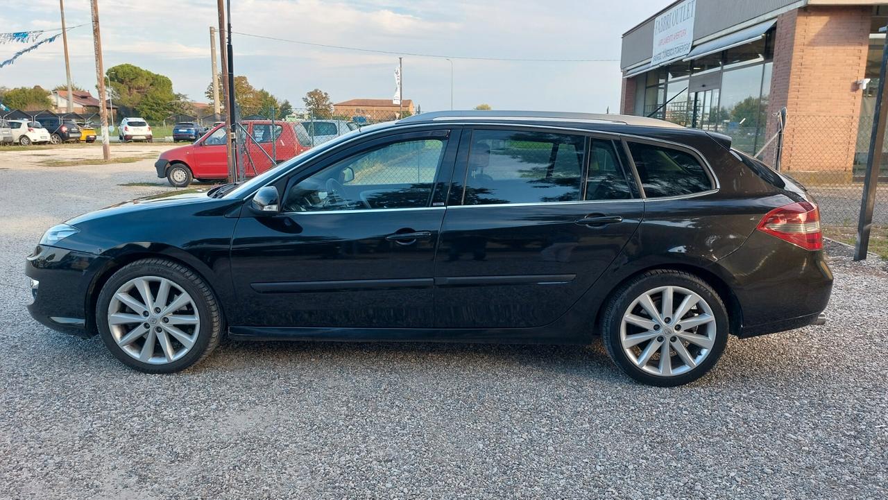 Renault Laguna 2.0 dCi 150CV SporTour Nav