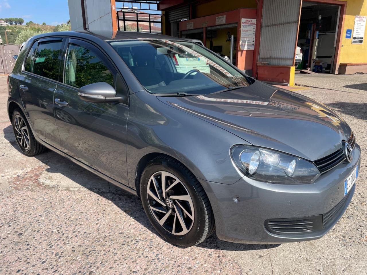 Volkswagen Golf 1.6 TDI 105cv 5p. Comfortline