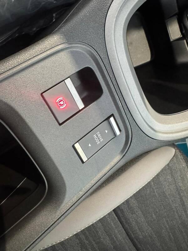 Jeep Avenger 1.2 t. e-hybr.mhev Longitude fwd 110cv edct6