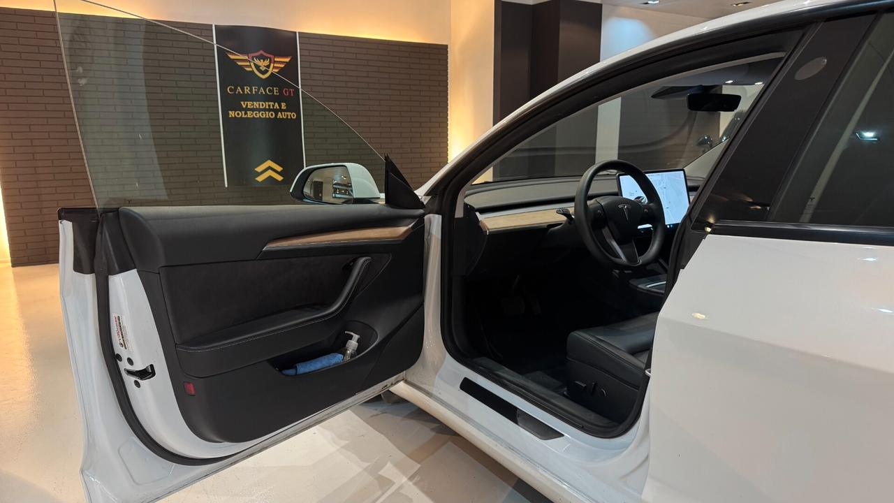 TESLA MODEL 3 DUAL MOTOR 136CV 2021