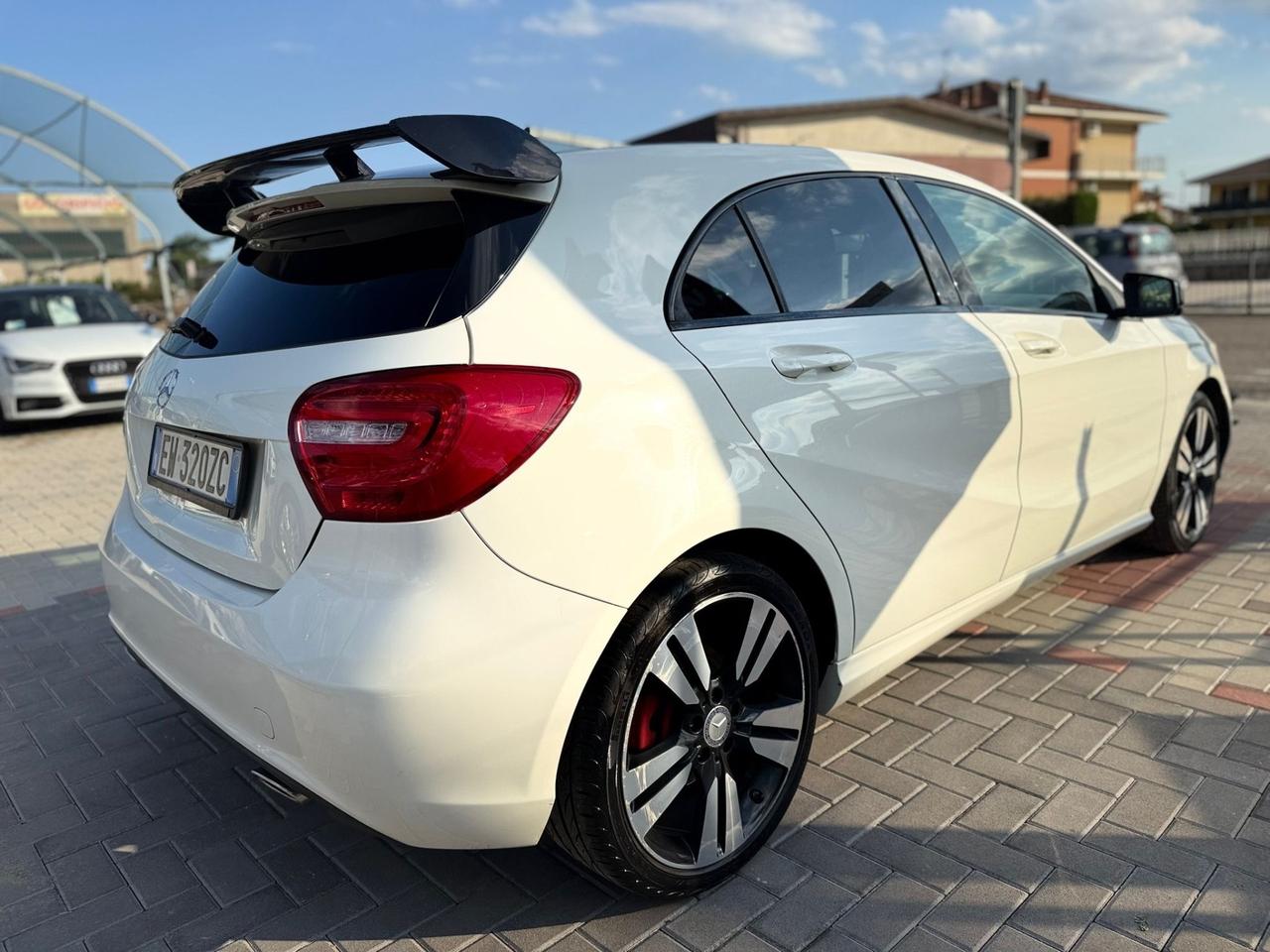 Mercedes-benz A 180 CDI 109CV IVA ESPOSTA