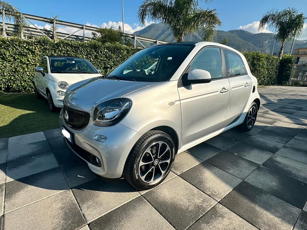 Smart ForFour 70 1.0 Passion AUTOMATICA TETTOPANORAMICO