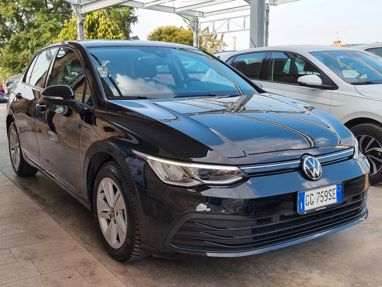 Volkswagen Golf VIII 2020 1.0 etsi evo Life 110cv dsg