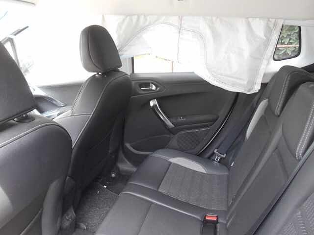 Peugeot 2008 1.6 HDi 92cv Allure Bocciato