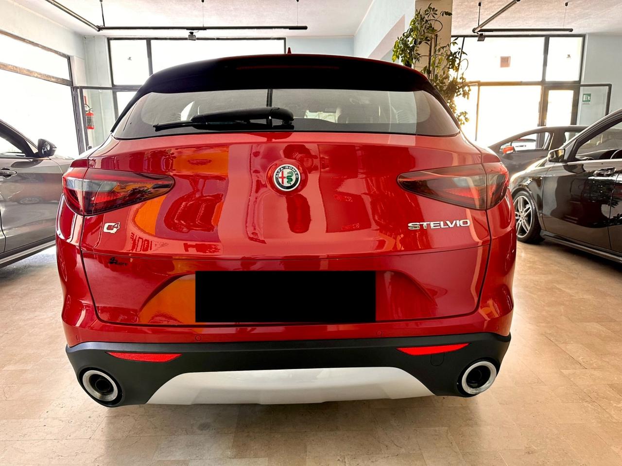Alfa Romeo Stelvio 2.2 Turbodiesel 210 CV AT8 Q4 Super