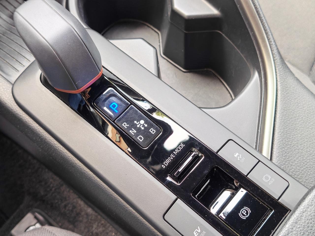 Toyota C-HR Hybrid 140cv HEV Trend