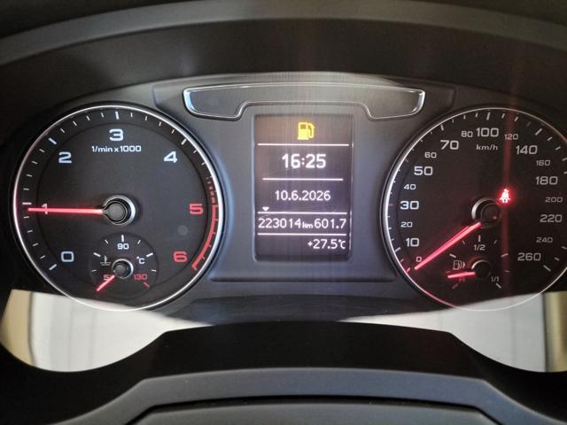 AUDI Q3 2.0 TDI 120 CV Business