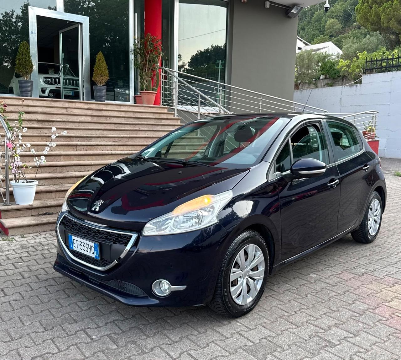 Peugeot 208 1.4 HDi 68 CV 5 porte Active
