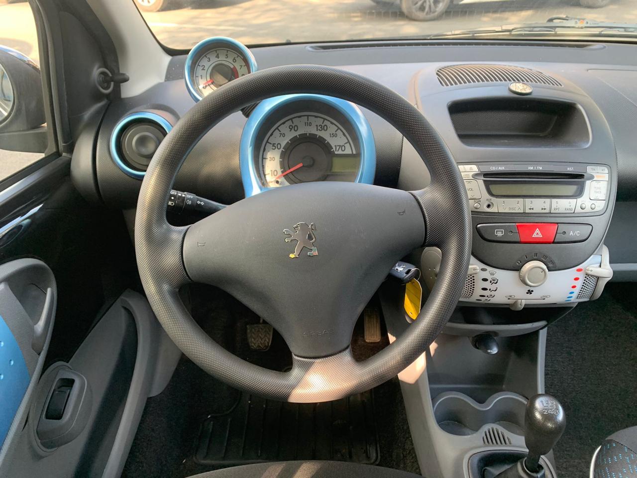 Peugeot 107 1.0 68CV 5p. Desir