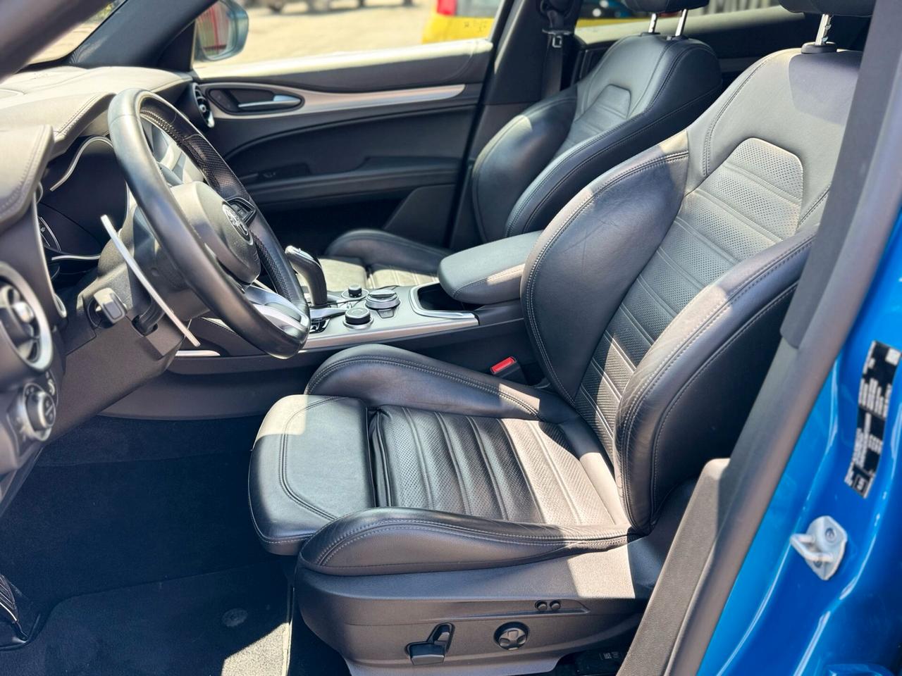 Alfa Romeo Stelvio Veloce 2.2 diesel 210CV Q4 Permute Garanzia finanziamenti