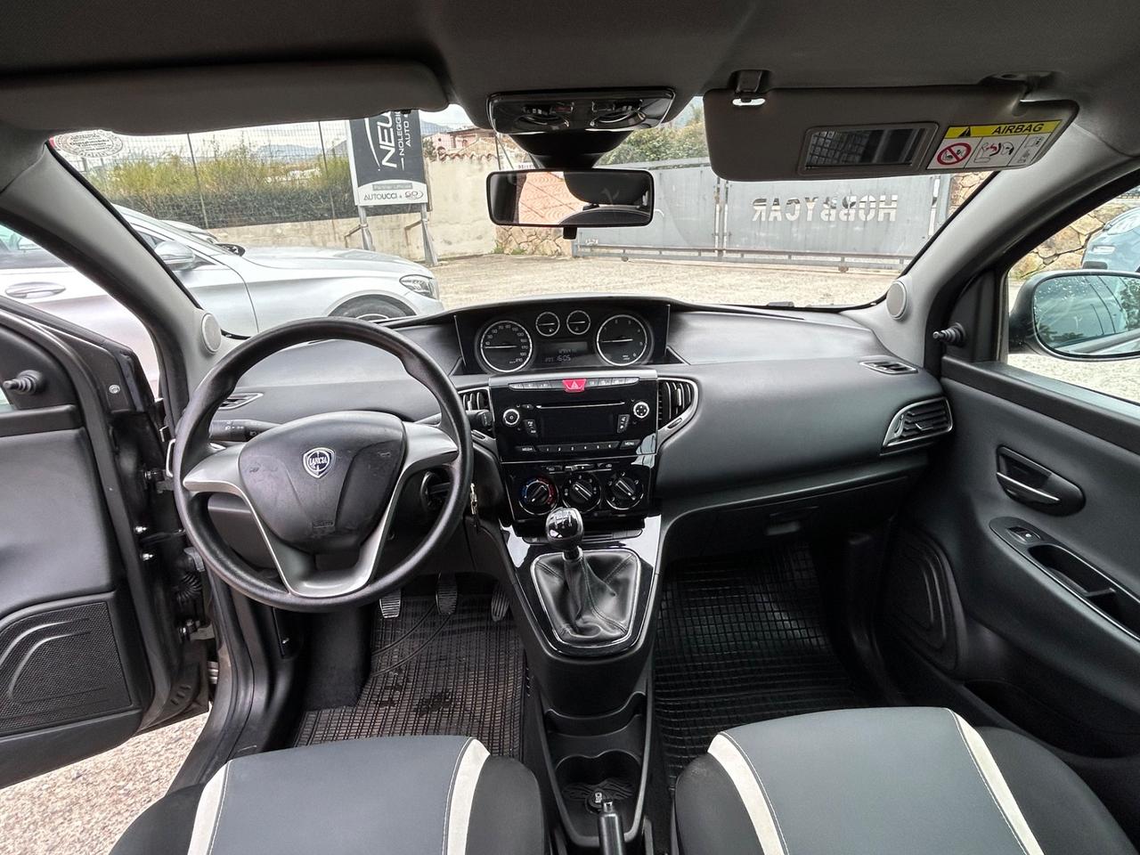 Lancia Ypsilon 1.3 MJT 16V 95 CV 5 porte S&S Elefantino