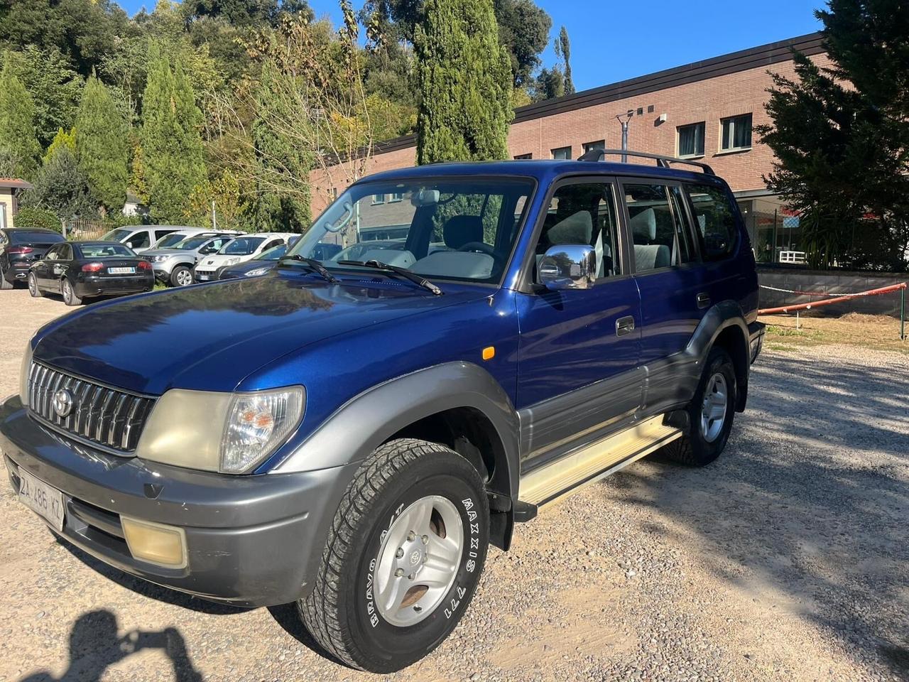 Toyota Land Cruiser 3.0 / Gancio di traino / 4x4