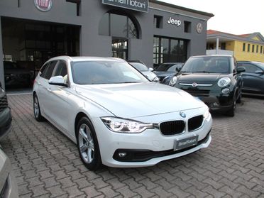 BMW 320 d Touring xdrive Luxury auto CarPlay/LED/Navi
