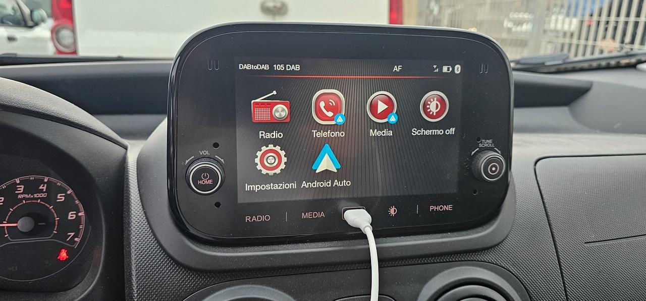 Fiat Fiorino 1.3 MJT 95CV officina mobile interna