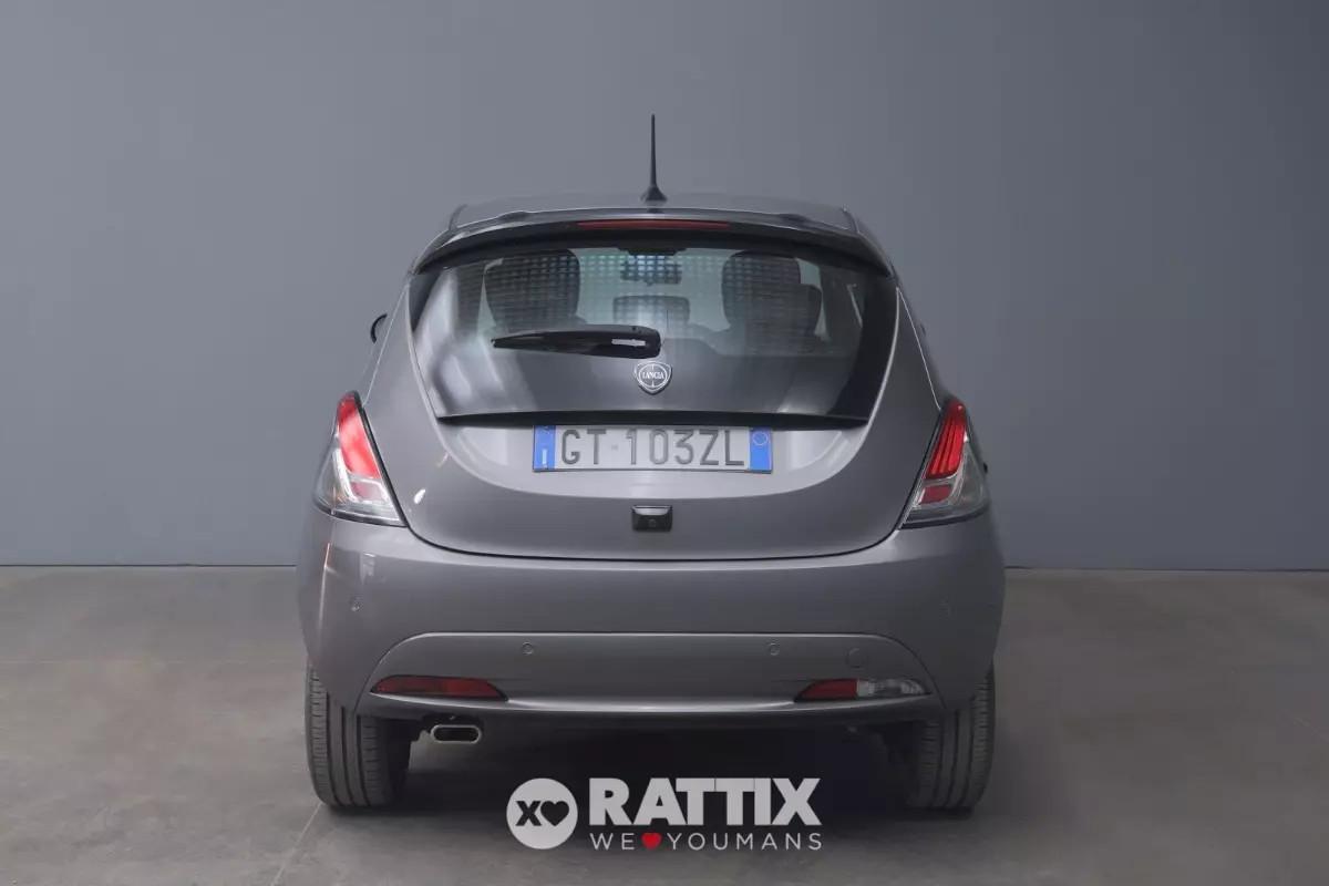 Lancia Ypsilon 1.0 Firefly Hybrid 70CV Platino