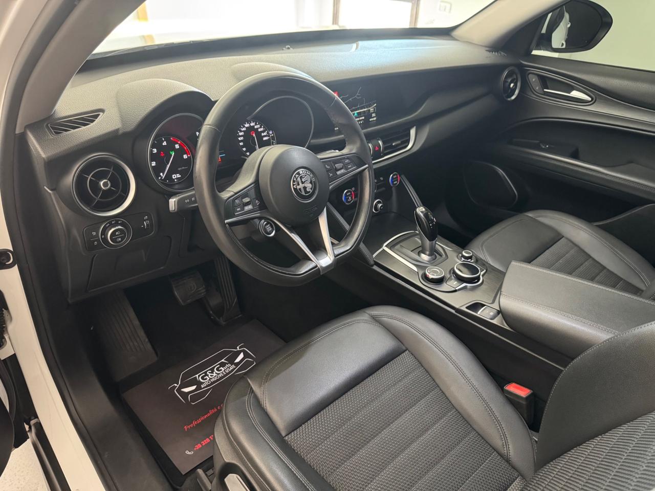 Alfa Romeo Stelvio 2.2 Turbodiesel 180 CV AT8 Q4