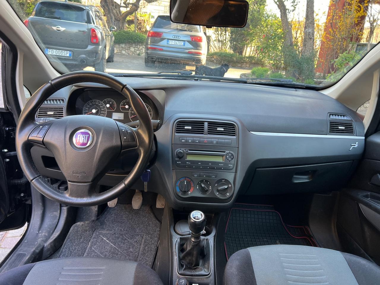 Fiat Grande Punto 1.3 MJT 90 CV 5 porte Dynamic NEOPATENTATI