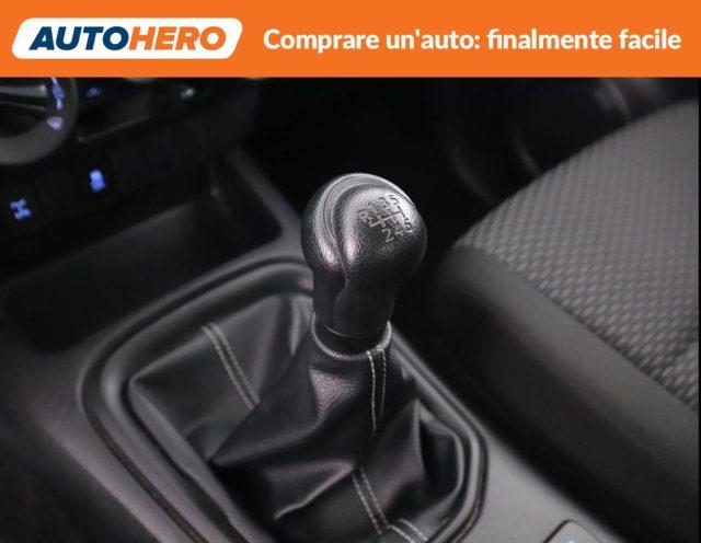 TOYOTA Hilux 2.4 D-4D 4WD 4 porte Double Cab Comfort