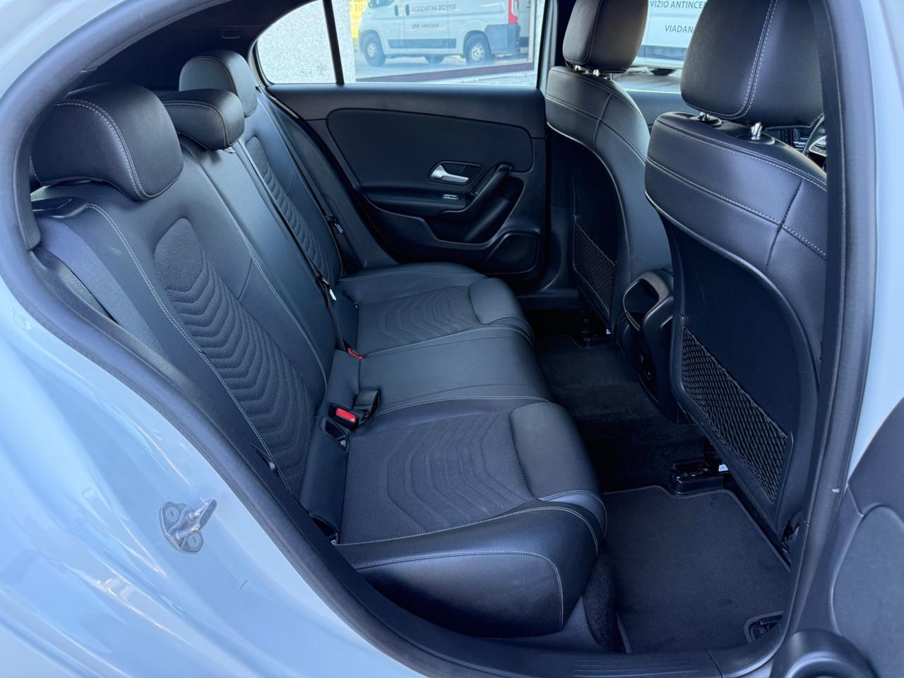 Mercedes-benz A 180 d Automatic Sport 2.0 116cv