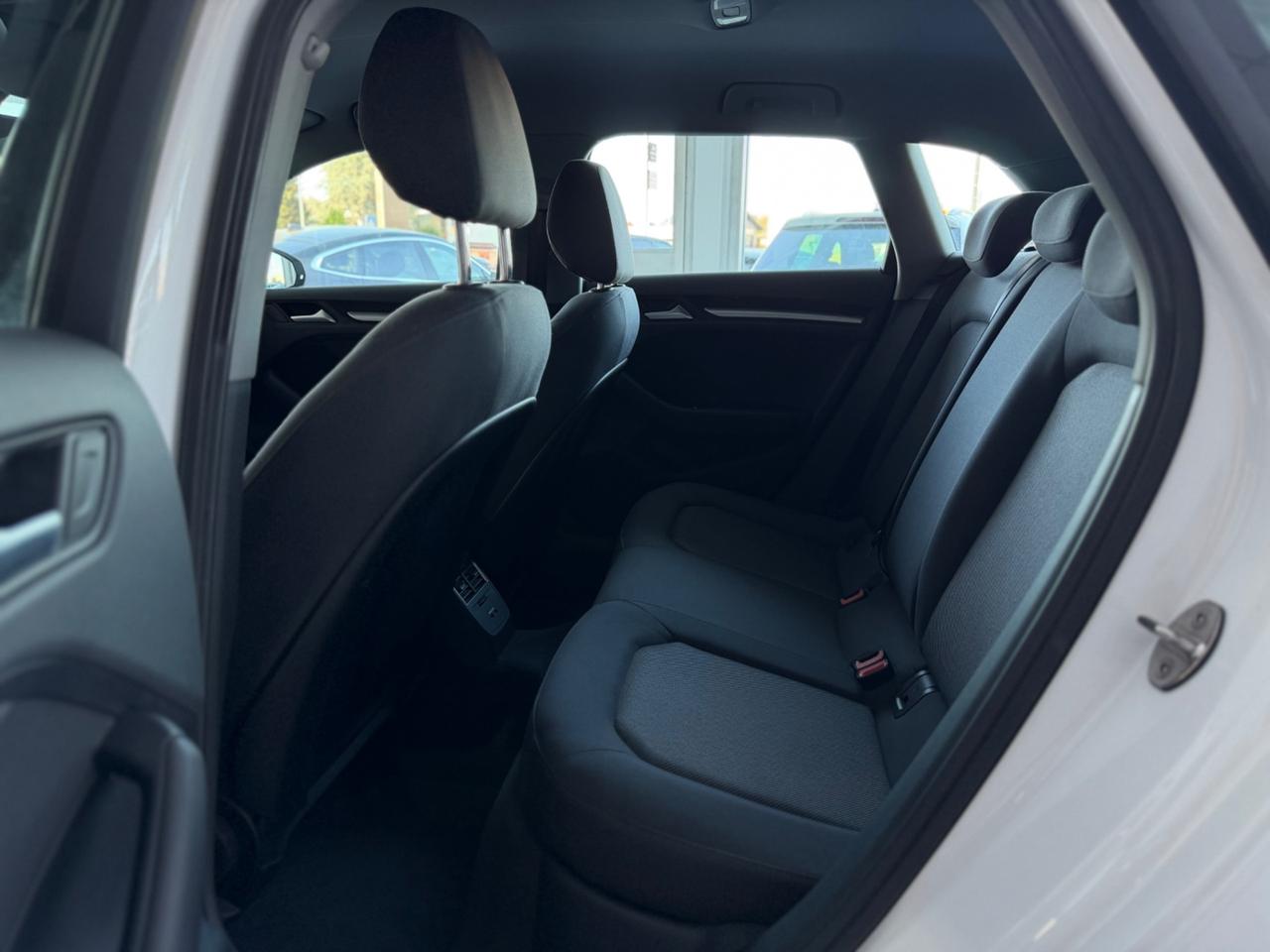 Audi A3 SPB 30 TDI S-LINE VIRTUAL MATRIX