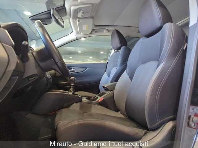 Nissan Qashqai Qashqai 1.3 DIG-T 140 CV N-Connecta