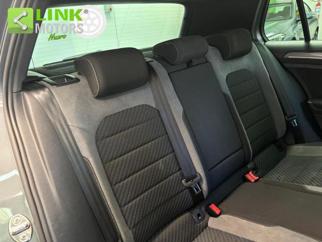 VOLKSWAGEN Golf 1.5 TSI DSG R-LINE KM CERT PARI AL NUOVO.