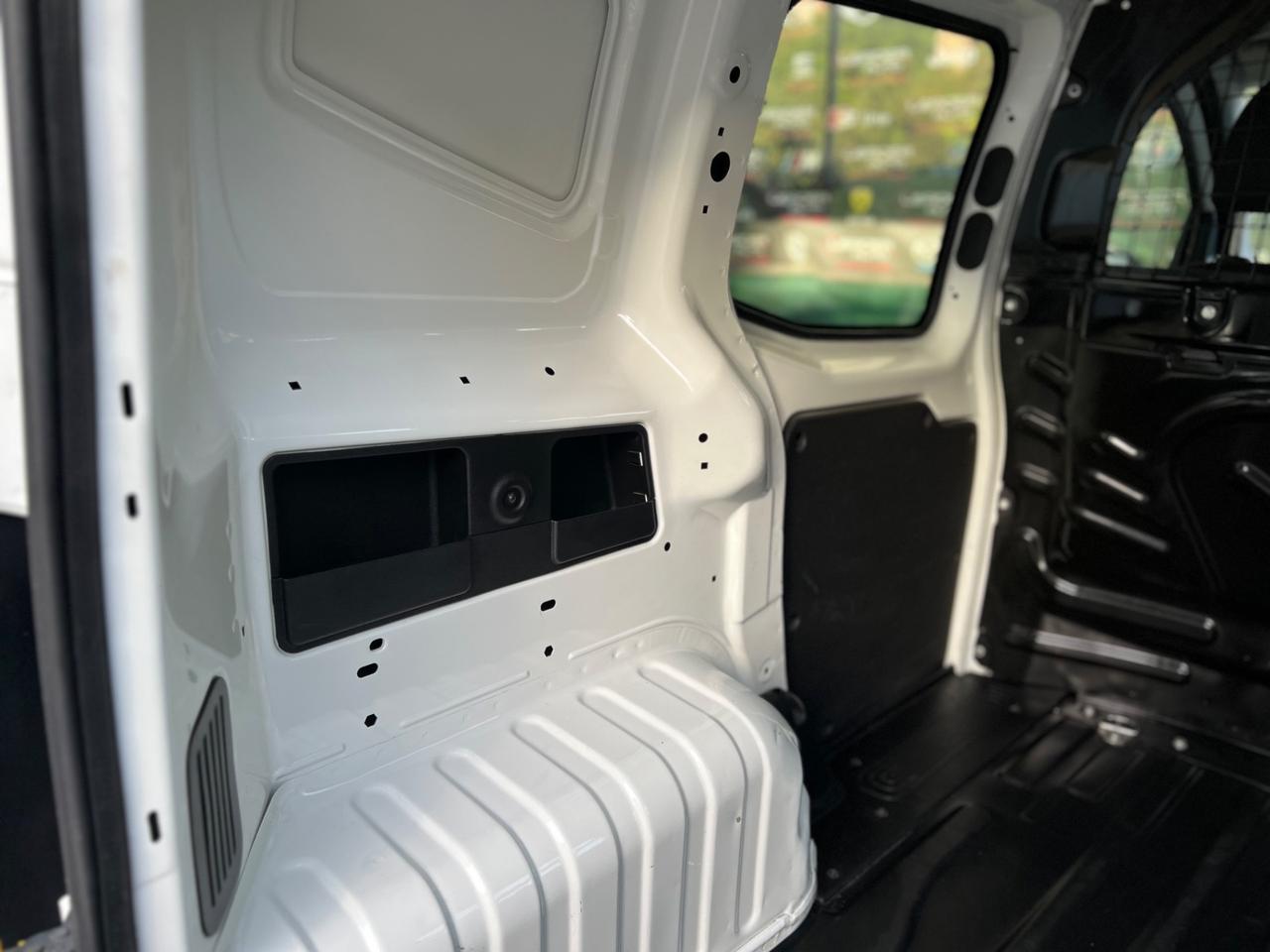 Fiat Fiorino 1.3 MJT 95CV Cargo SX