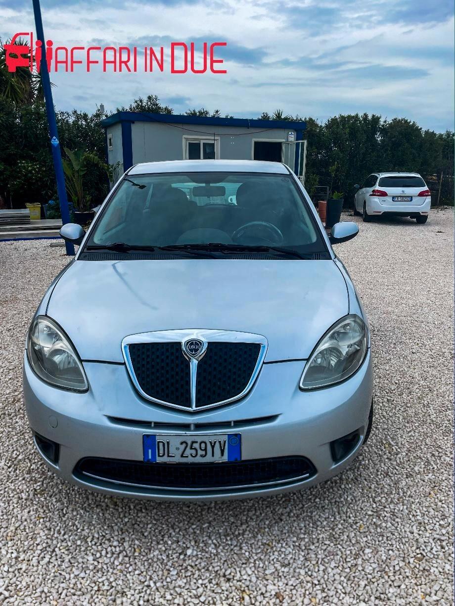 Lancia Ypsilon 1.2 PASSION MODA MILANO