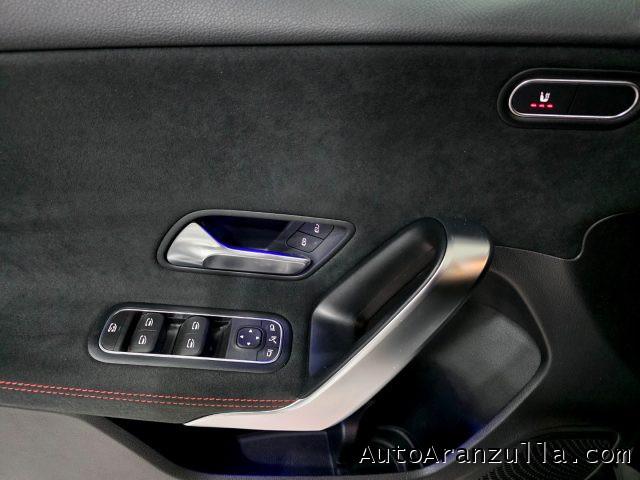 MERCEDES-BENZ A 200 d Automatic Premium AMG Night Edition 150CV Tetto