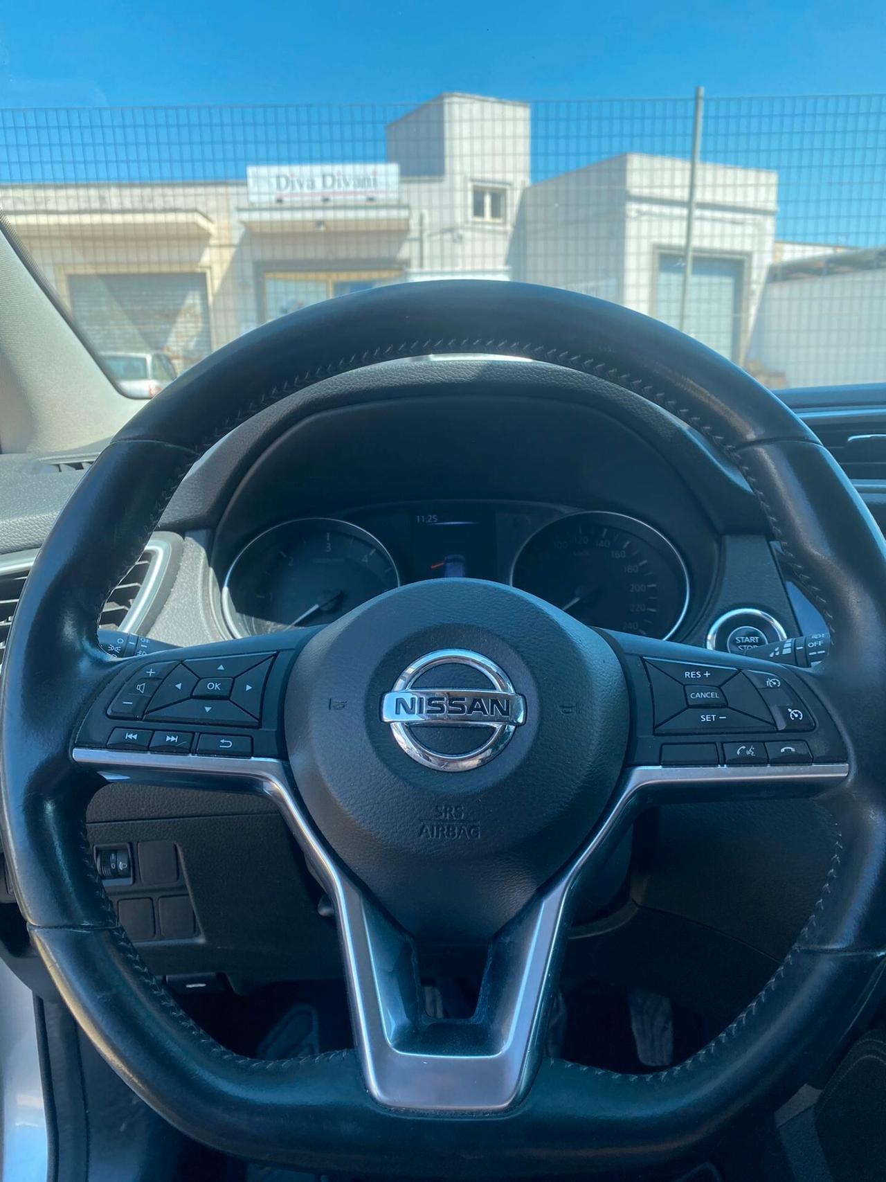 Nissan Qashqai 1.5 dCi N-Connecta