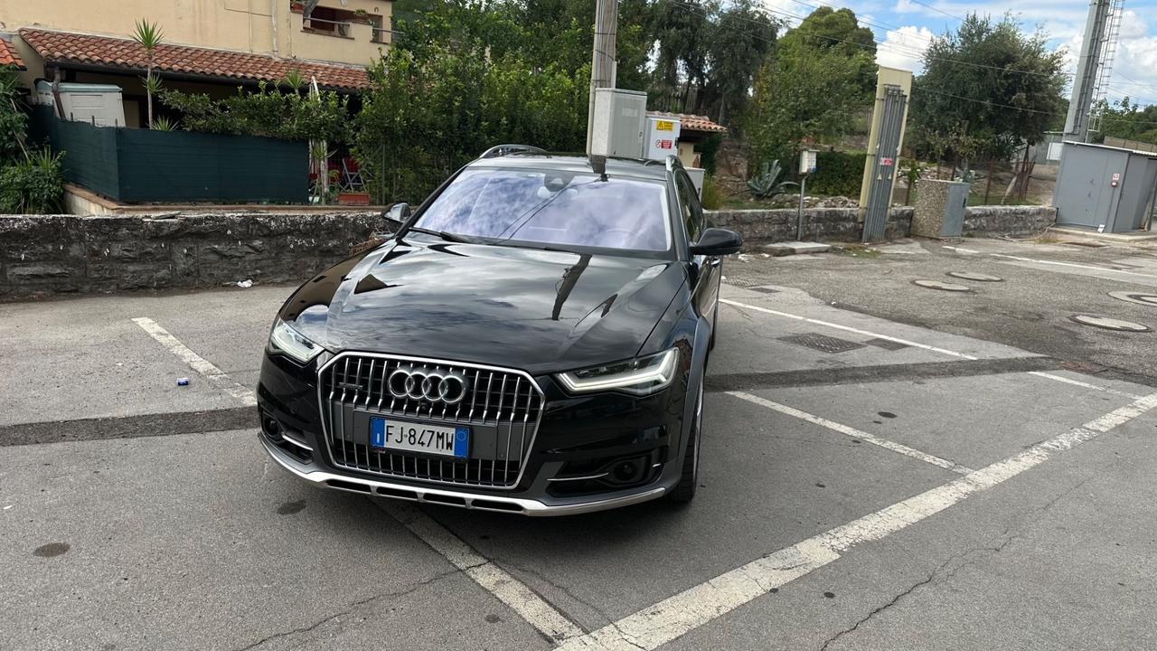 Audi A6 allroad 3.0 TDI 218 CV S tronic Business Plus