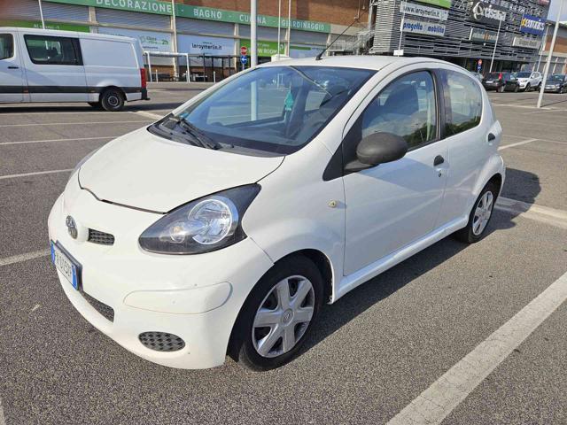 TOYOTA Aygo 1.0 12V VVT-i 5 porte Now