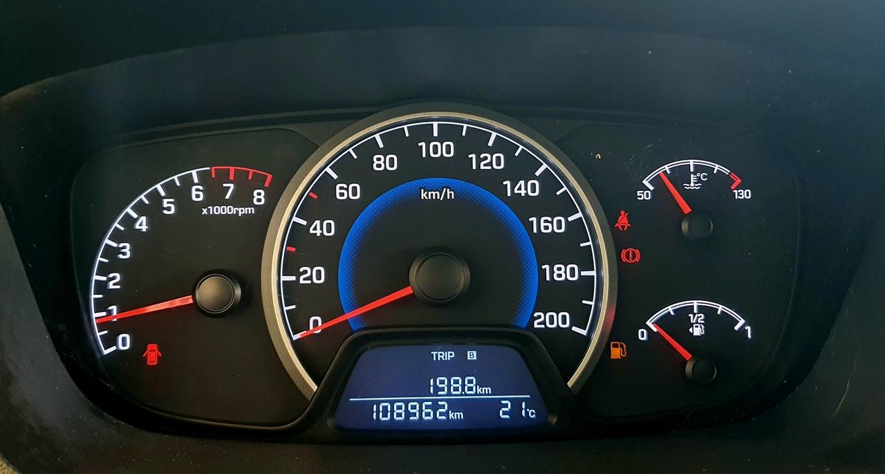 Hyundai i10 1.0 GPL /BENZ - 2019 - KM 108.000