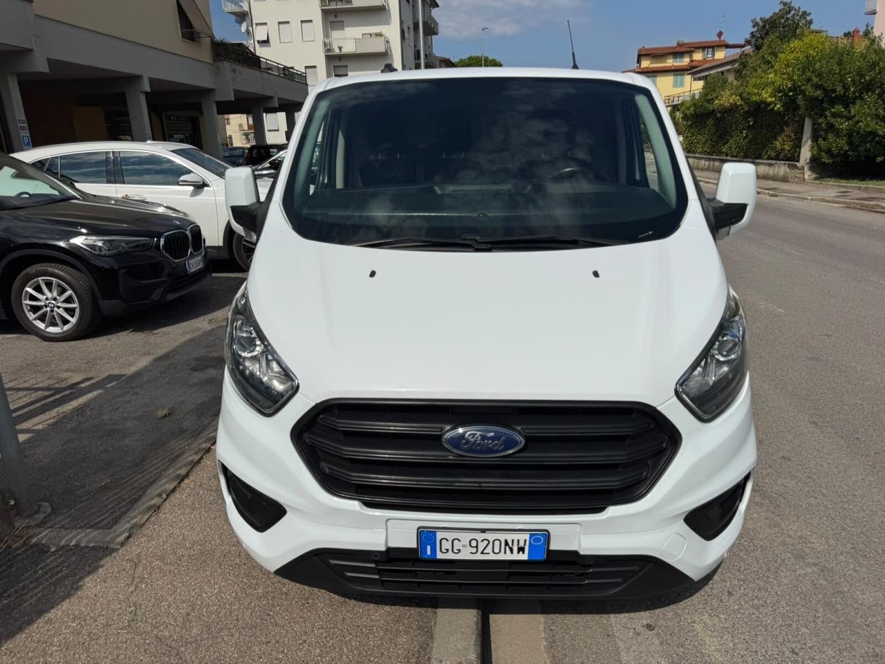 Ford Transit custum ibrido disel
