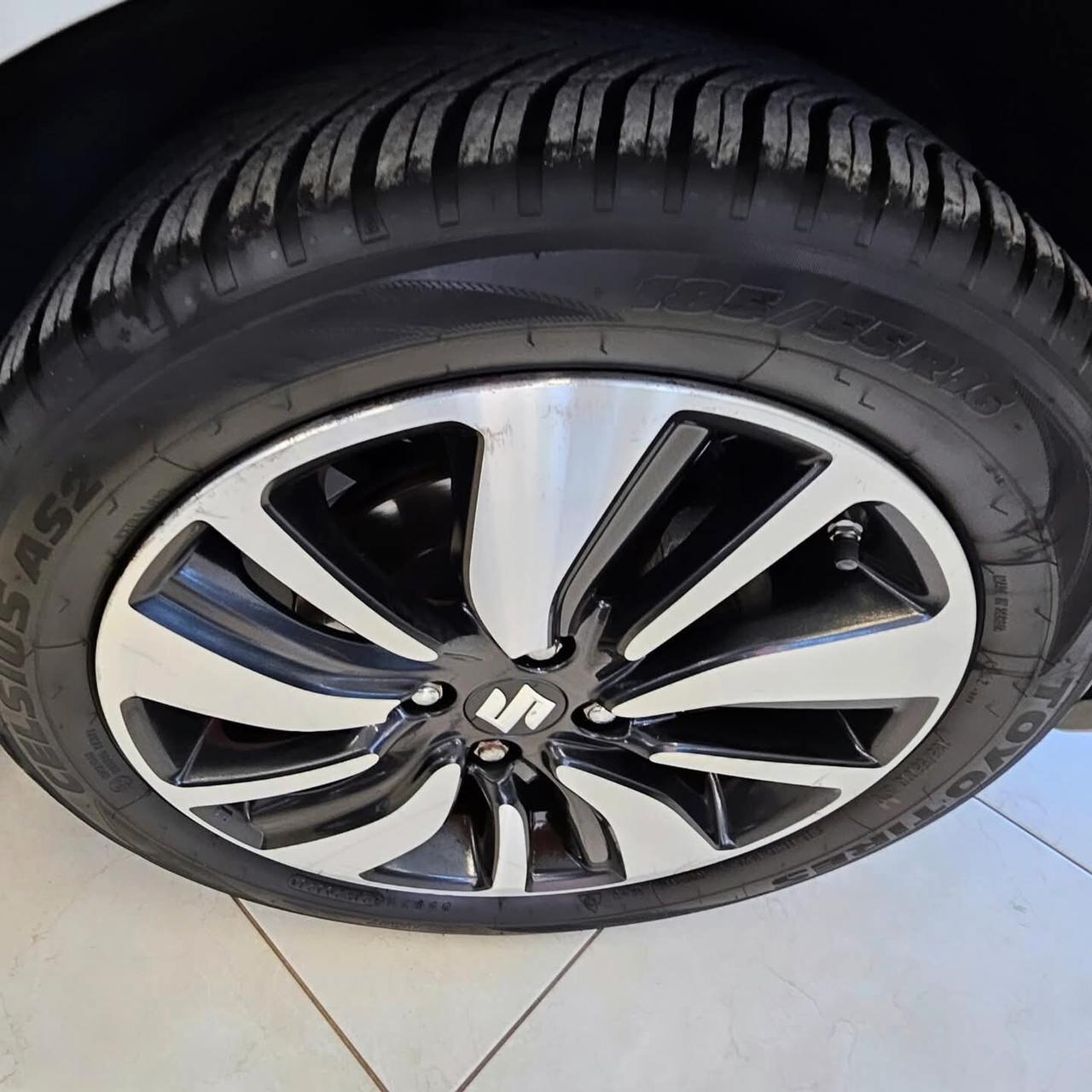 Suzuki Swift 1.0 Boosterjet Hybrid S