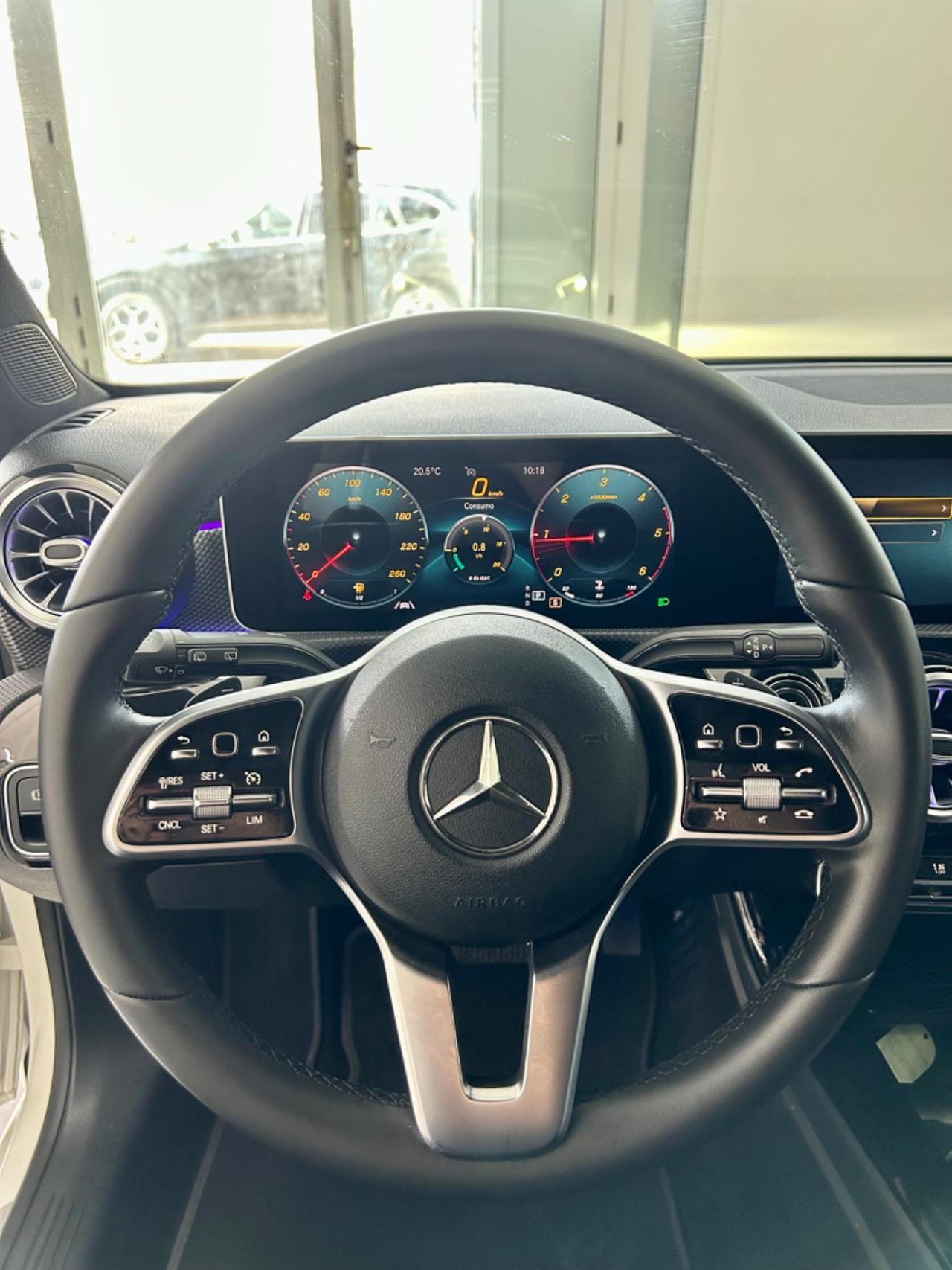 Mercedes classe A 180 d Automatic FINANZIABILE
