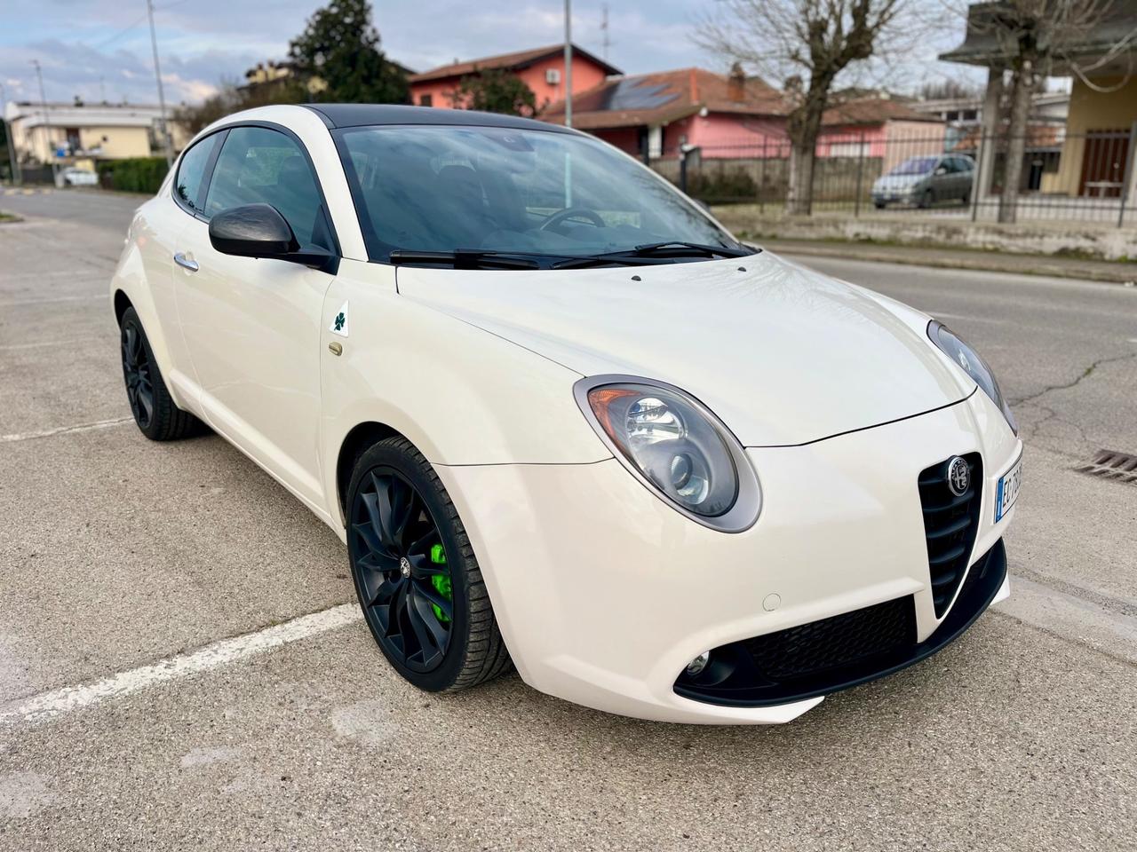 Alfa Romeo MiTo 1.4T 170cv Quadrifoglio Verde