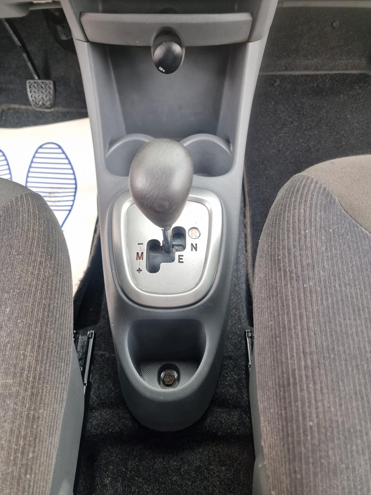 Peugeot 107 1.0 68CV 5p. Plaisir 2Tronic