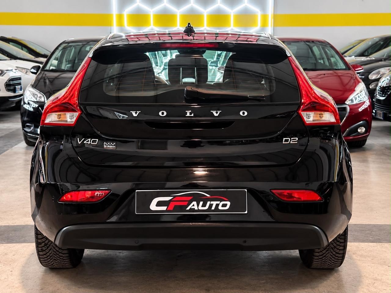 Volvo V40 2.0D 120CV D2 2018 Per Neopatentati